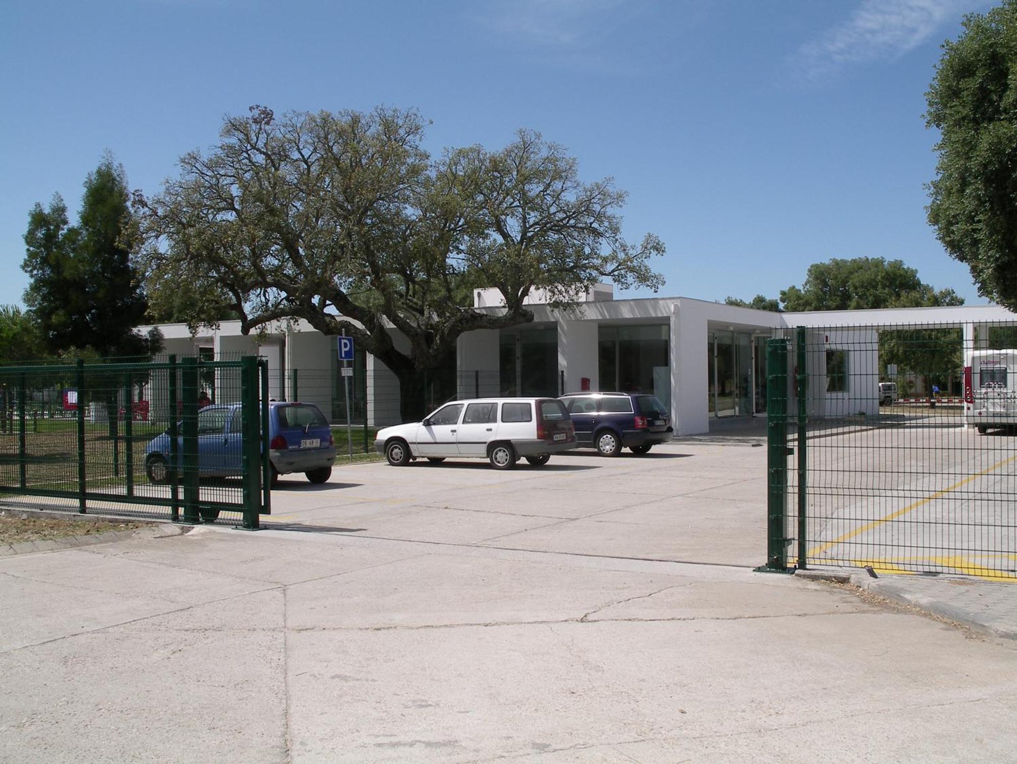 Parque De Campismo Orbitur Montargil Hotel Exterior photo